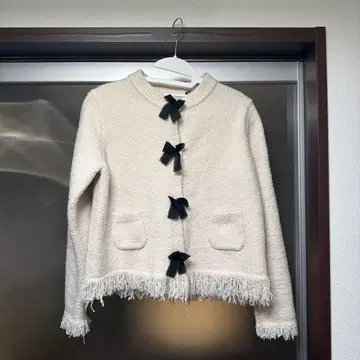 ZARA 아이보리 프린지 니트 스웨터 m 사이즈