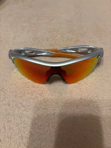 Oakley 스포츠 안경 오렌지 렌즈
