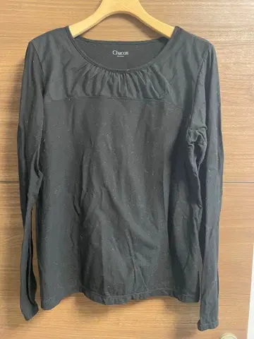 Chacott 블랙 긴팔 티셔츠