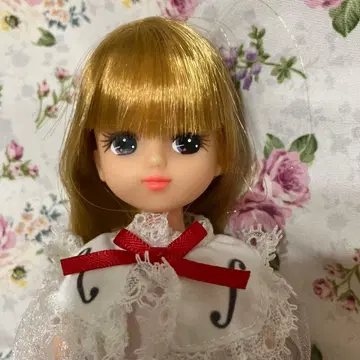 타카라 리카짱 인형 금발 파란 눈