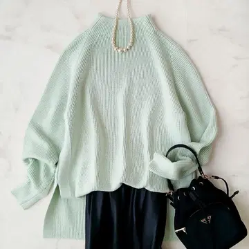 컨디션 최상 띠어리 럭스 고급 울 Deneb Brit 보틀넥 니트