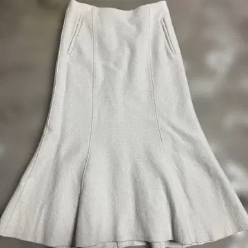 플레어 스커트 라이트 그레이 사이드 포켓 포함