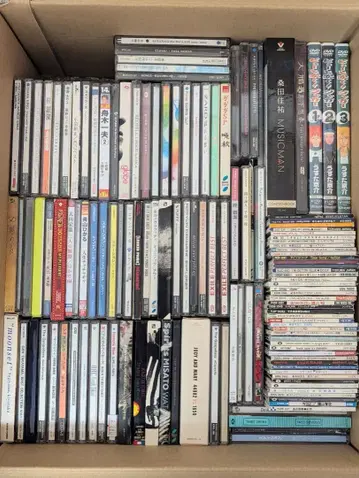 CD DVD 묶음 판매 130장 J-POP 서양 POP 애니메이션 기타