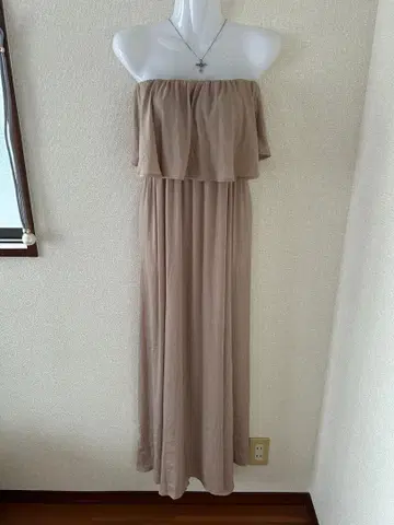 베이지 롱 원피스
