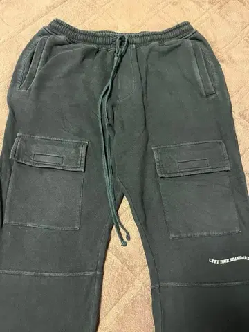 LYFT STRECH SWEAT CARGO PANTS L