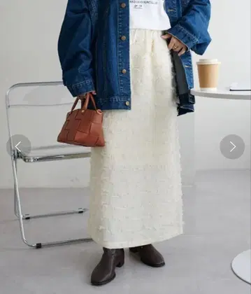 DISCOAT 프린지 내로우 스커트 화이트