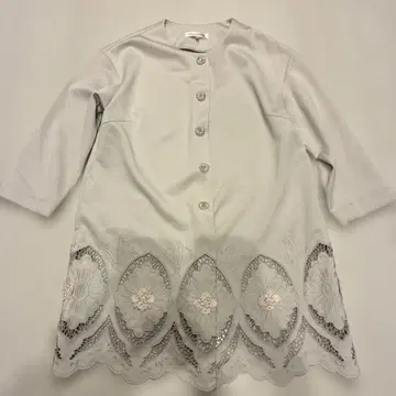 Super Beauty 슈퍼뷰티 자수 가디건 42