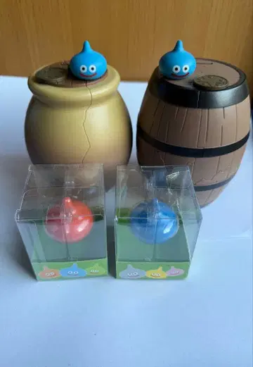 드래곤 퀘스트 슬라임 깨지는 저금통 통 항아리 크레용 세트