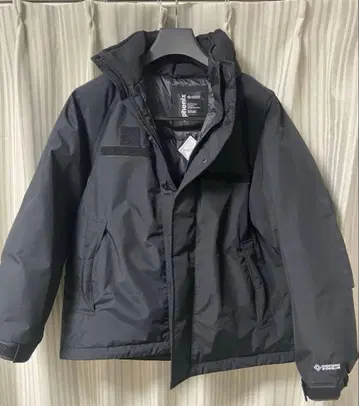 GORE-TEX WINDSTOPPER DOWN JACET LEVEL7