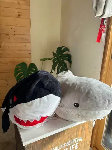 리얼 상어 봉제 인형 77cm