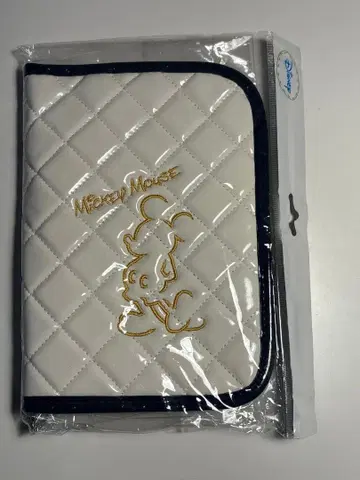 미키 마우스 파우치