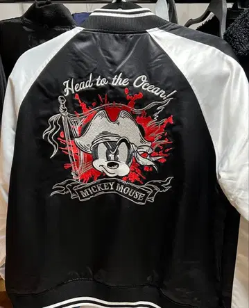 디즈니 한정판 파이리츠 미키 스카잔