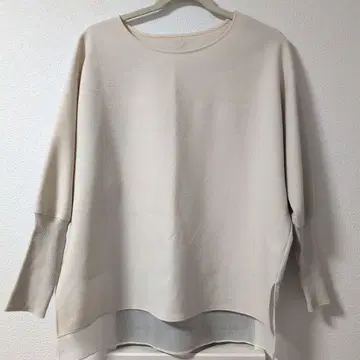 컨디션 최상 viva presto 돌먼 니트 풀오버 38 베이지