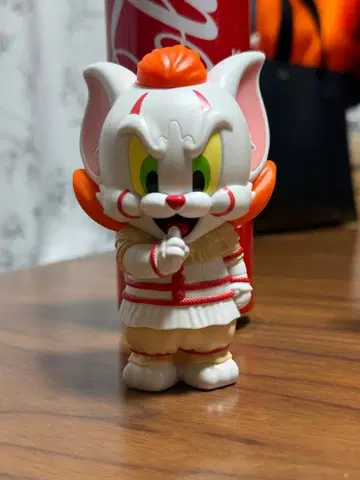 VinBLOP 톰과 제리 페니와이즈 피규어