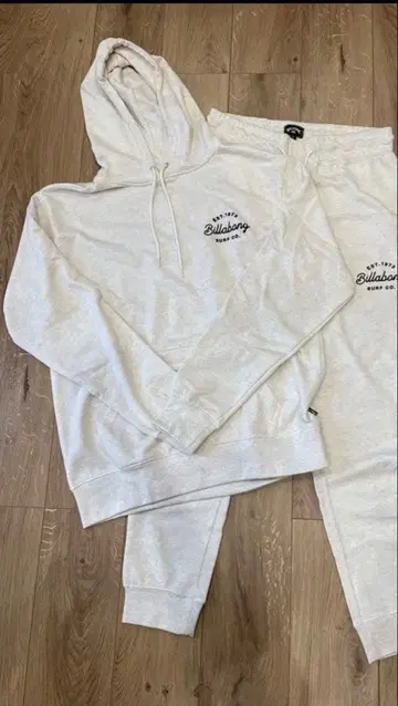 Billabong 후드 부착 맨투맨 세트