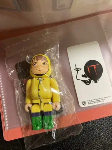 베어브릭 이트 시리즈 36 뒷면 미개봉품