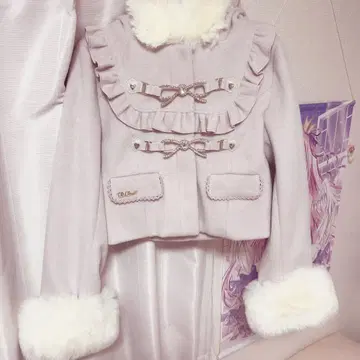 [새상품] LIZLISA 숏코트 핑크