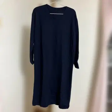 어반 리서치 ROSSO 캐시미어 혼방 램스울 V넥 니트 원피스