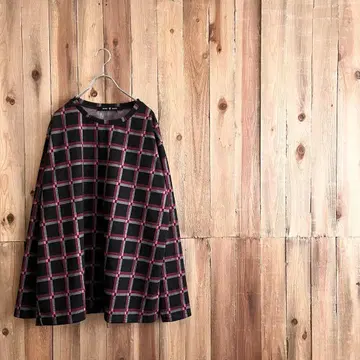 NO ID. BLACK 체크 무늬 오버 사이즈 티셔츠 사이즈 ONE