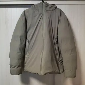 워크맨 기가 퍼프 퓨전 다운 후디