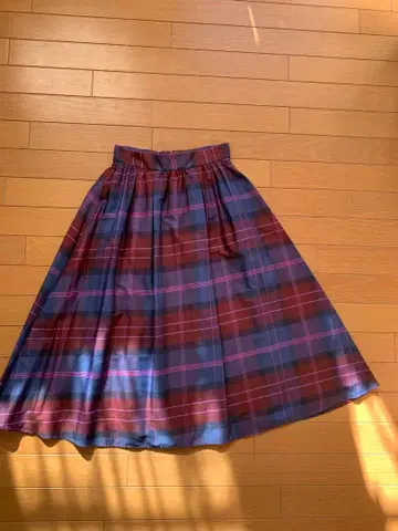 JENNI CHANGES 체크 무늬 플레어 스커트 36