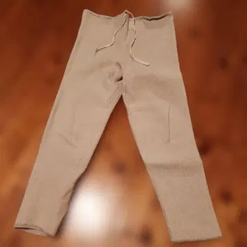 FUMIKA UCHIDA 베이지 리브 스패츠 M 사이즈