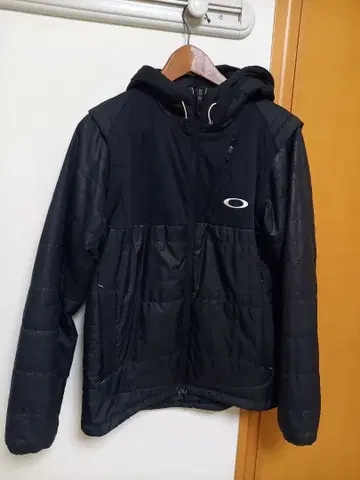 OAKLEY 블랙 블루종 2way