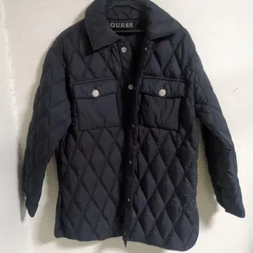 GUESS 블랙 다운 자켓