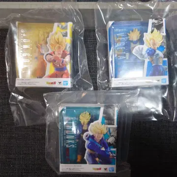 S.H.Figuarts 손오공 트렁크스 베지터