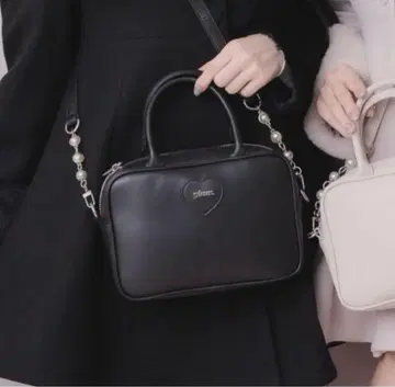 Pium 2026 New Year's Box 가방 블랙