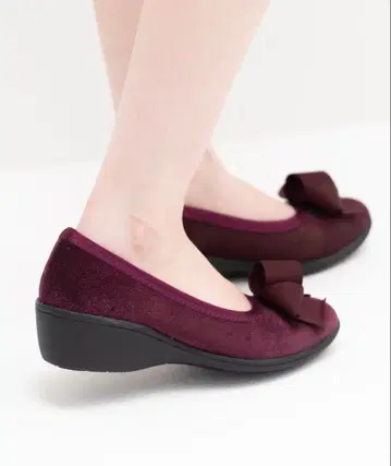 [ 미사용 새상품 ] 몰드 밑창 리본 펌프스