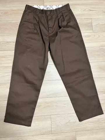 브라운 치노 팬츠 사이즈 측정 완료