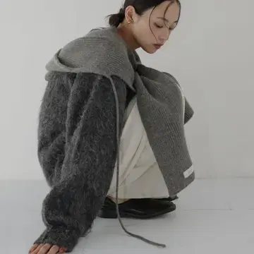 발라클라바풍 후드 니트 머플러 차콜 hellam 귀도리