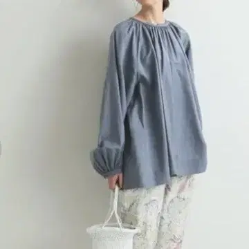 [ IENA ] 볼륨 개더 블라우스