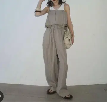 Andrea &co/스트라이프 베이지 크롭 뷔스티에 팬츠 세트