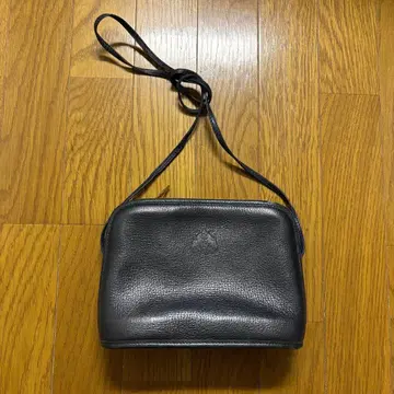 가죽 네이비 숄더백