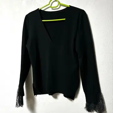 DAISY LIN for FOXEY 캐시미어 x 실크 혼방 니트 블랙