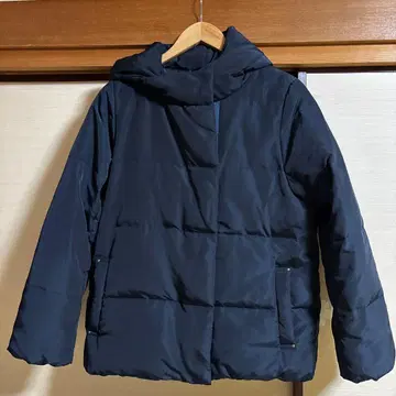 STACY 네이비 후드 부착 다운 자켓 13호