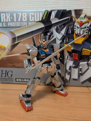 RX-178 건담 HG 모델