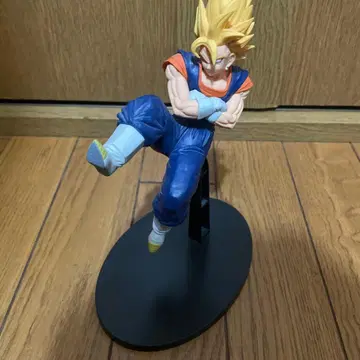 드래곤볼 베지트 피규어