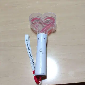 하트형 응원봉 화이트/빨간색