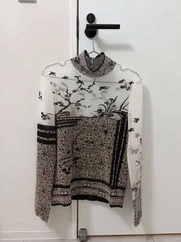 mamekurogouchi 나전 상의