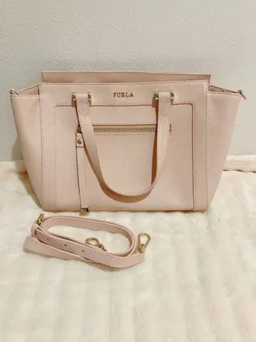 FURLA 핑크 베이지 핸드백 숄더 스트랩 포함