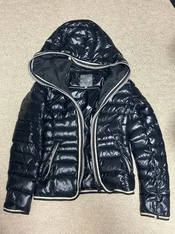 DUVETICA 다운 블랙 다운 점퍼 여성용 다운 자켓