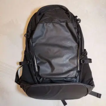 [ 새상품급 ] TIGORA 블랙 백팩