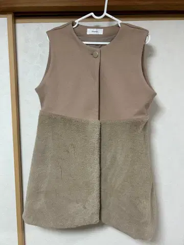베이지 니트 베스트 약 75cm