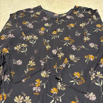 LEPSIM 네이비 꽃무늬 긴팔 원피스