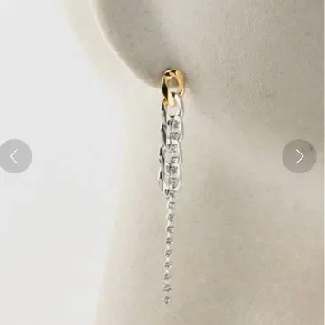 Iosselliani 이오세리아니 체인 귀걸이