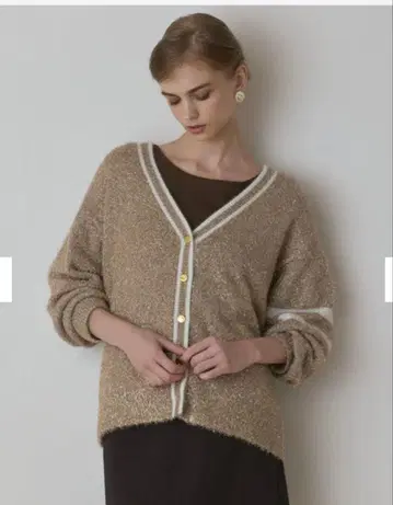 미사용품 글리터 니트 가디건 그레이스 콘티넨탈