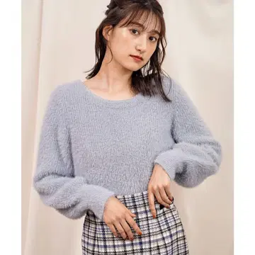 [ 새상품급 ] Noela* 백 체인 샤기 니트